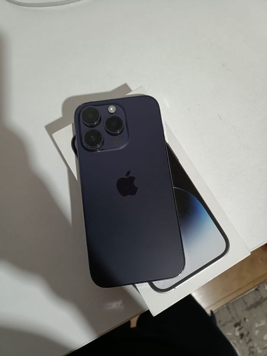 Iphone 14 pro deep purple