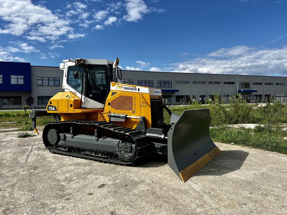 Inchirieri / prestari servicii cu buldozer cu scarificator 2023