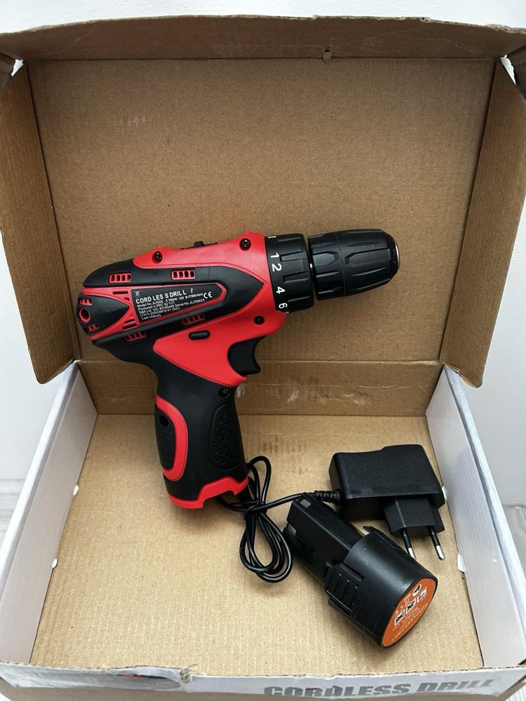 Ferros Tools - Акумилаторен винтоверт 12 V