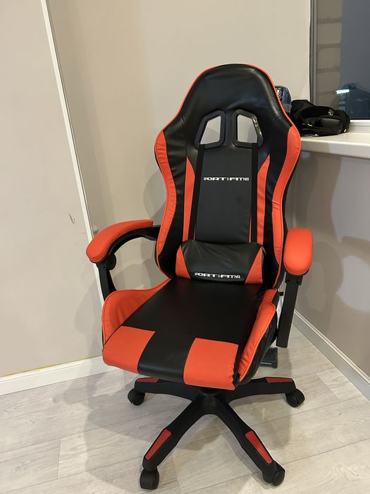 Кресло игровое б/у