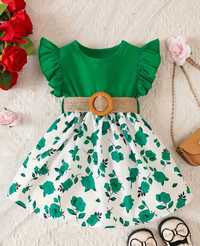 Страхотна лятна рокличка в зелен цвят с коланче