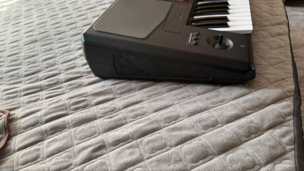 Korg pa 700 като новв