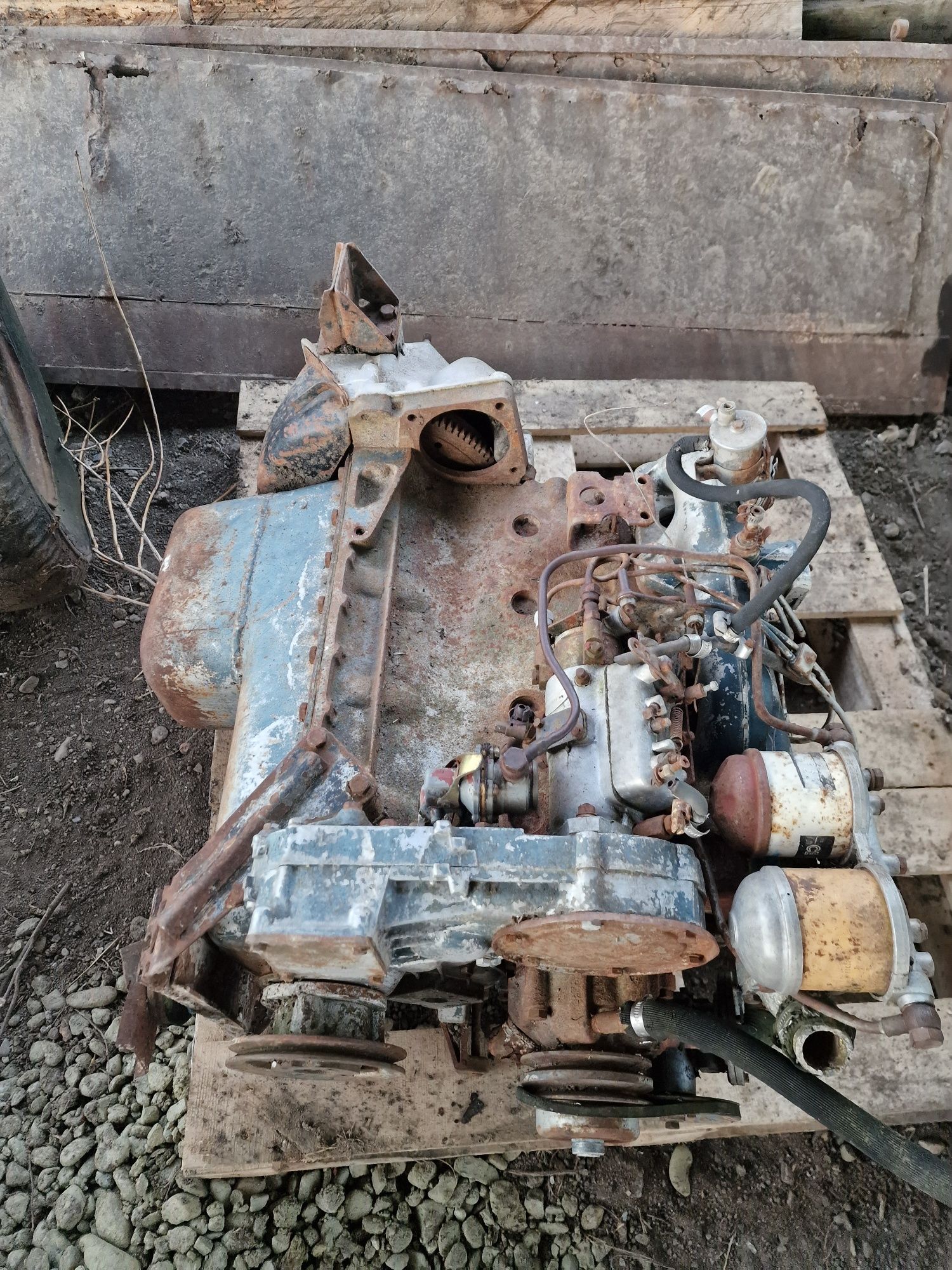 Motor u550 sau Aro