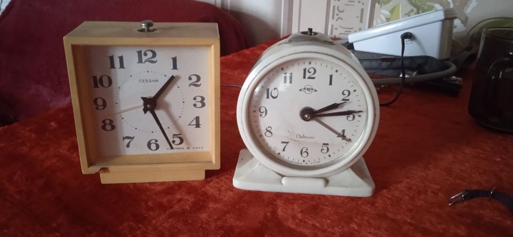 Часы разные старинные,советские ,современные