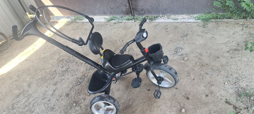Продам детский велосипед 3х колесный