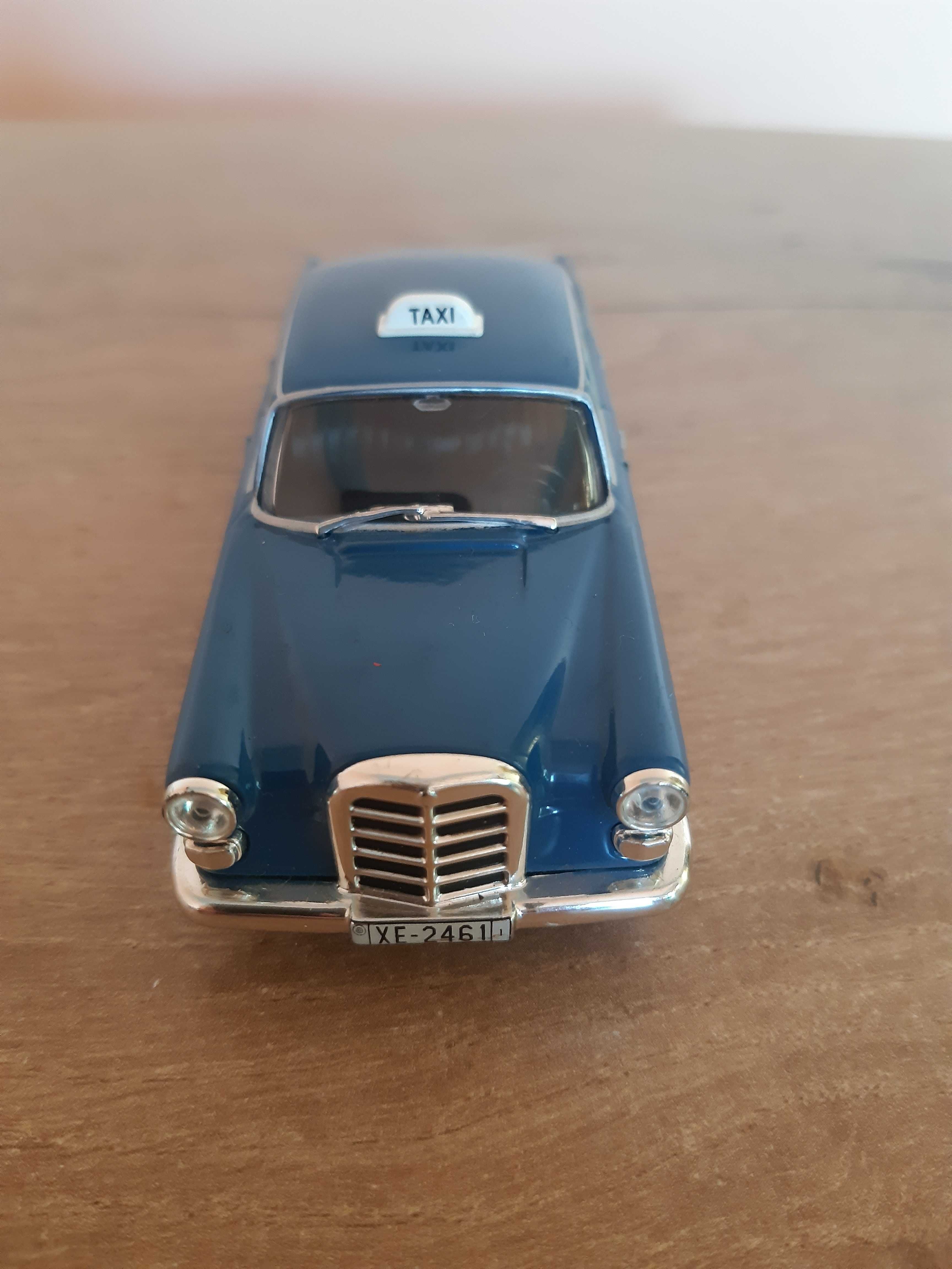 Колекционерска количка Mercedes-Benz 300SE Конска глава