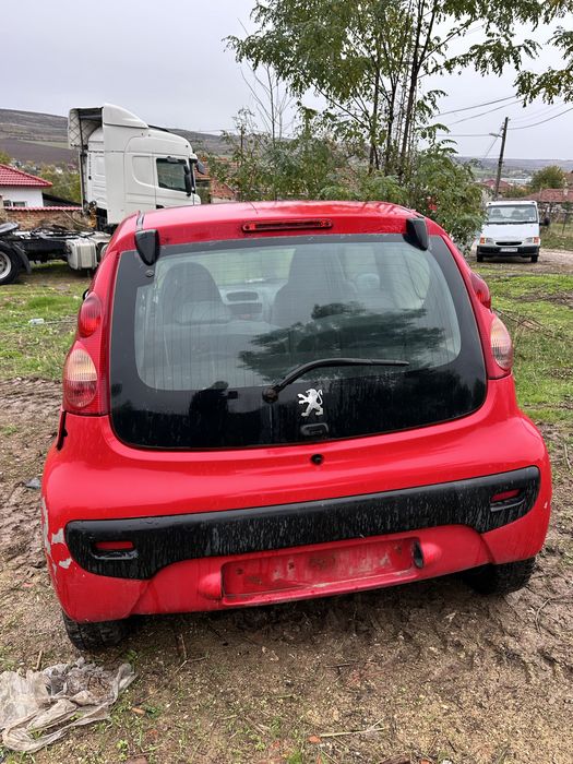 Peugeot 107 1.0i – на части