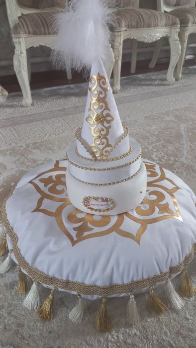 Сырға салуға арналған қопдиша мен көрпеше