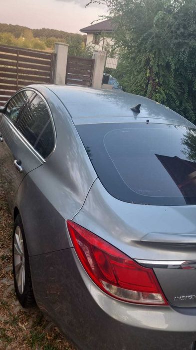 Opel Insignia 2011 – 2.0 Diesel 170 CP LM Hatchback