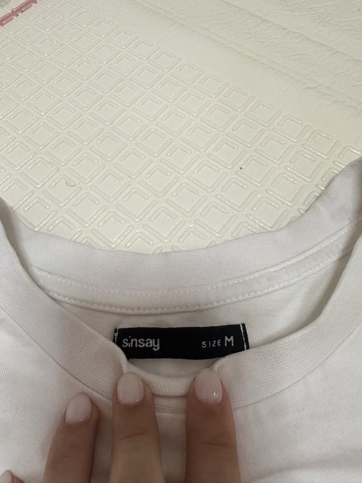 Дамска бяла тениска