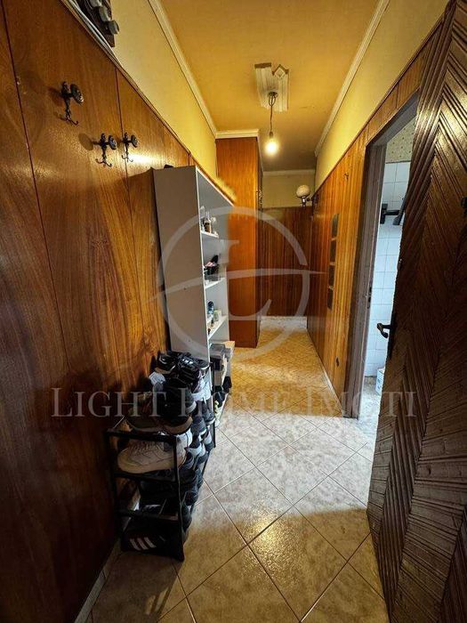 Продава се Тристаен апартамент в Пловдив, Изгрев - 80 кв.м за 950 €/кв.м - Снимка #6