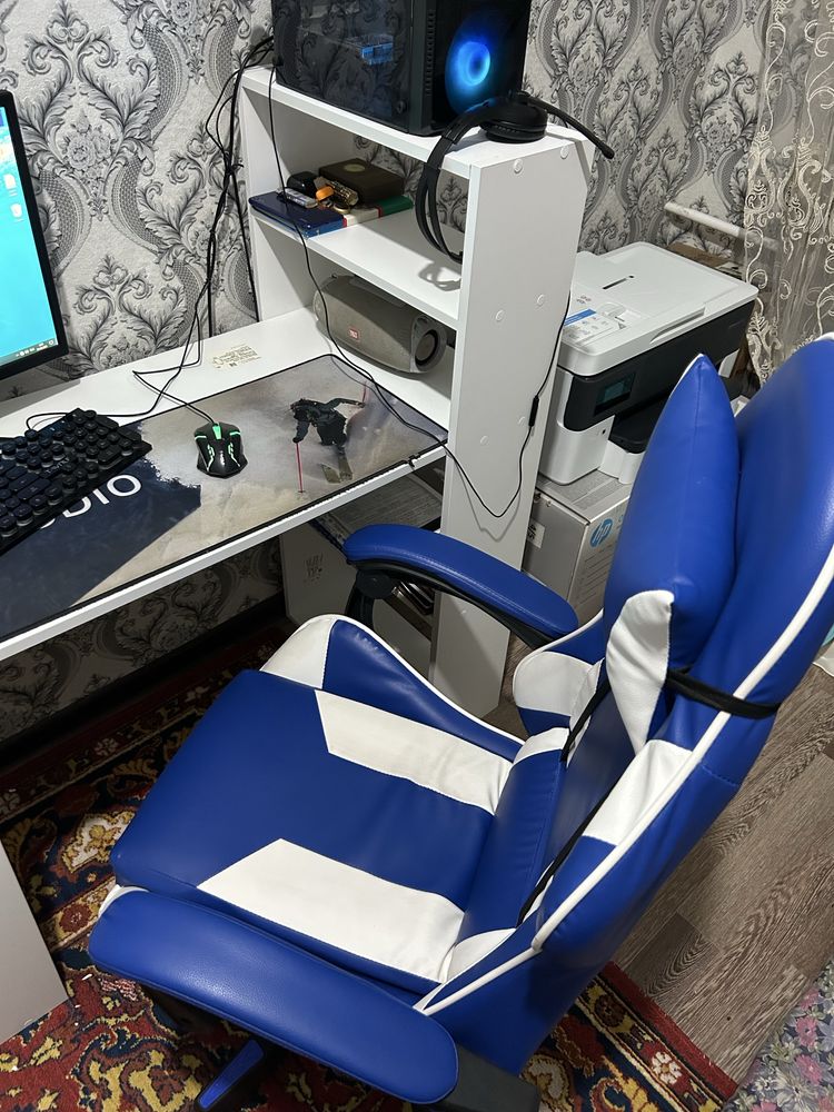 •Принтер •Кампютер •Мебель •Просессор