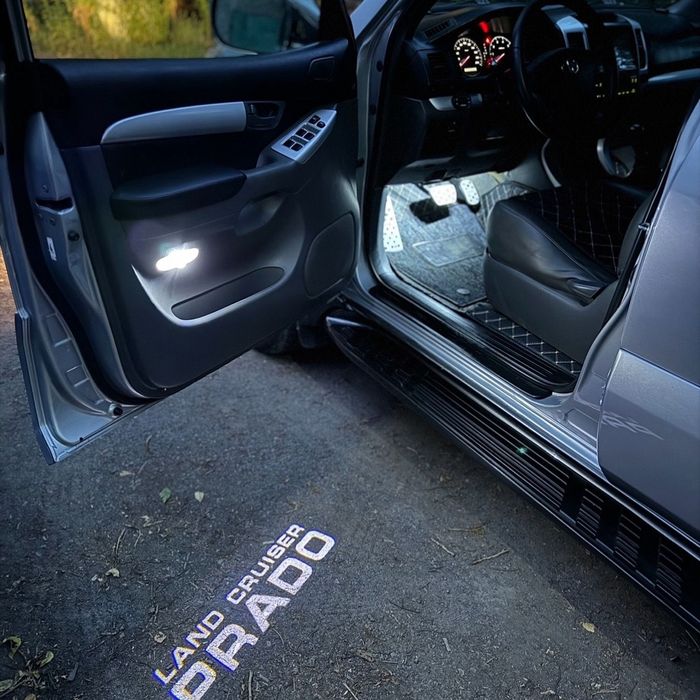 Проектор логотипа Toyota Prado 120 gx470