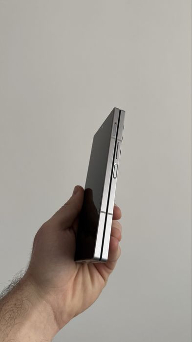 Samsung Z Fold 6 512 GB impecabil nou