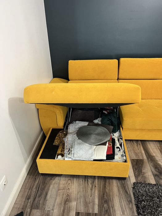 Coltar extensibil cu lada asternut si tetiere