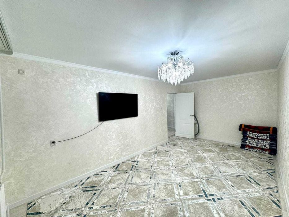 Продам 3х комнатную квартиру (Абая)