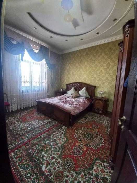 А.Навои 2/3/3, отличная локация