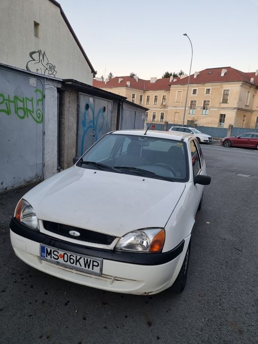 Ford Fiesta 1.3 benzina,2001