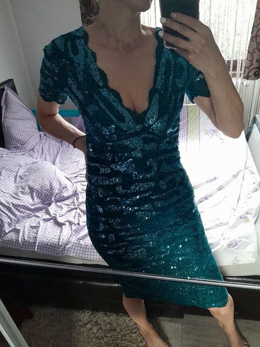 Rochie paiete marimea 38 transp gratuit