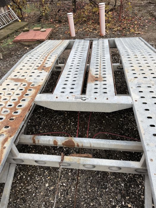 Platforma pentru transport autoturisme