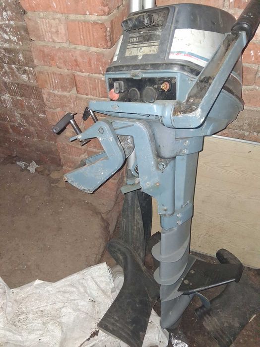 Извънбордов двигател  yamaha 8 коня