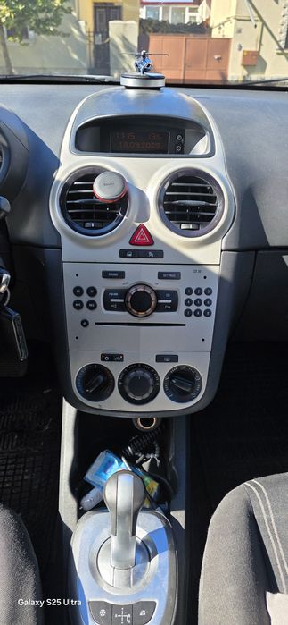 Opel CORSA D 2008