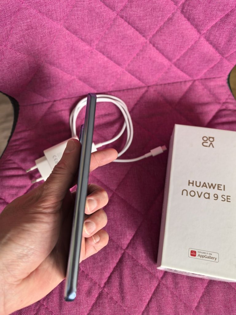 Неразличим от нов Huawei Nova 9 SE