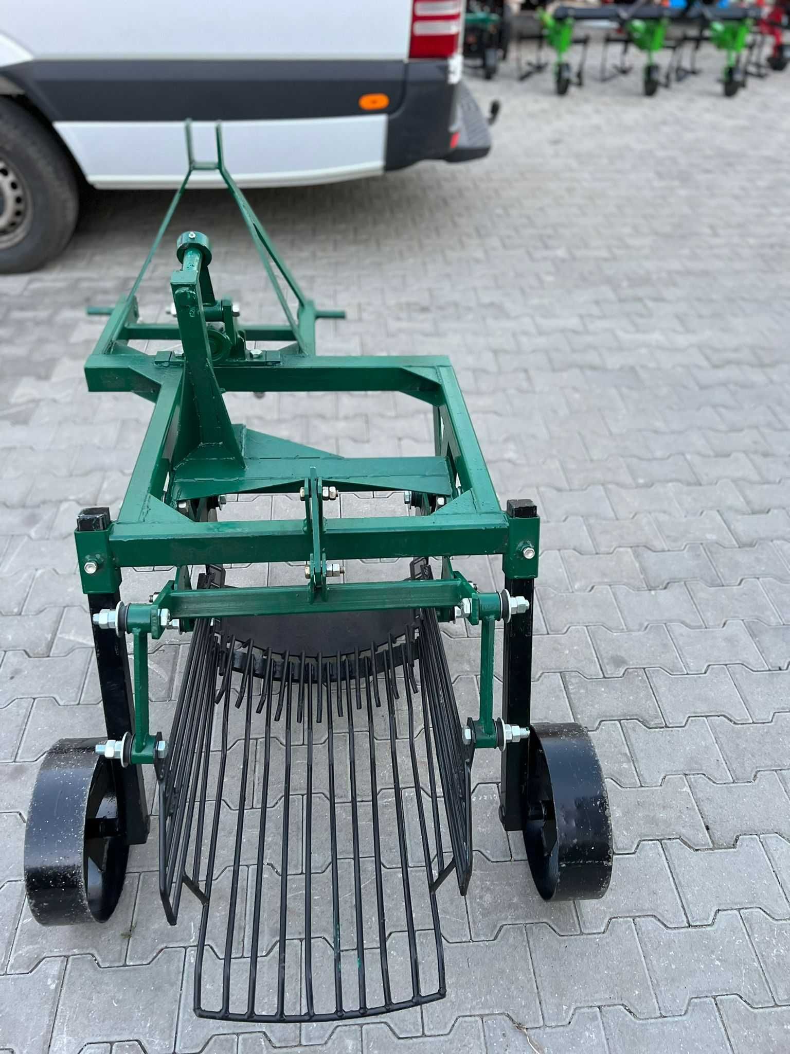 Masina De Recoltat Cartofi Pe 1 Rand dupa tractor