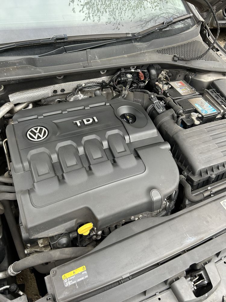 Pompă motorină motor înaltă presiune Volksvagen Golf 7 1.6 Tdi 2016