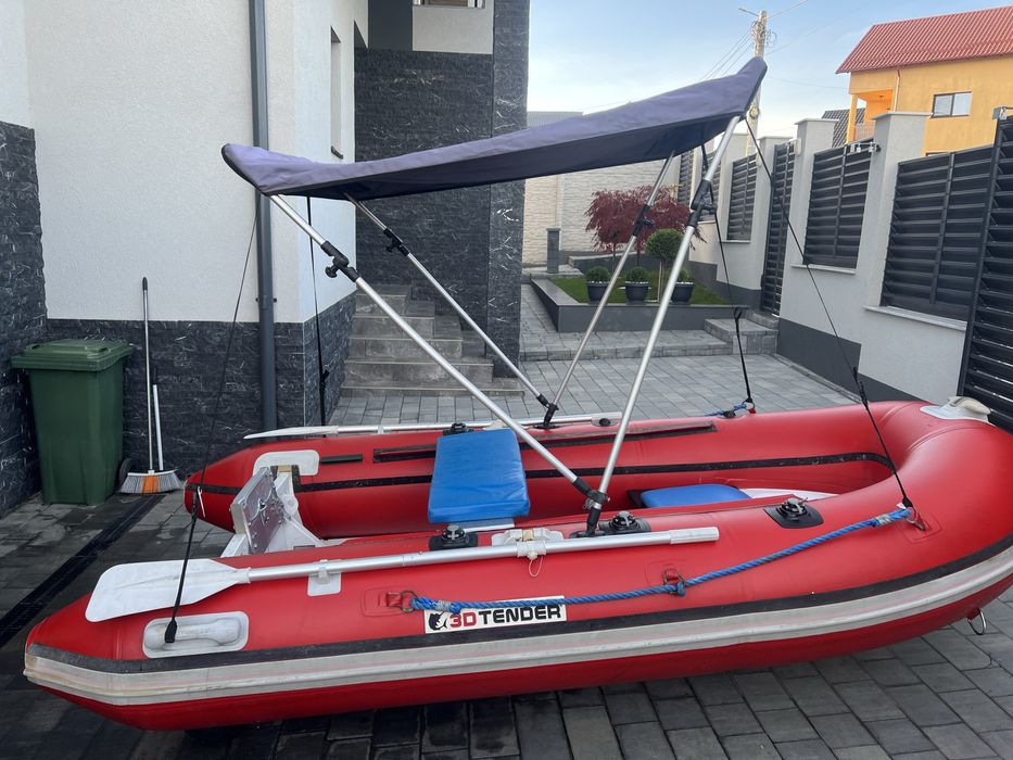 Barca rib cu motor suzuki