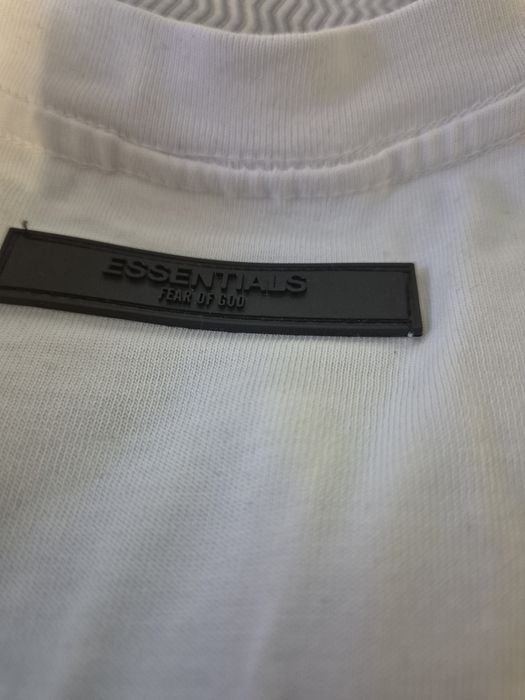 Essentials тениска размер S