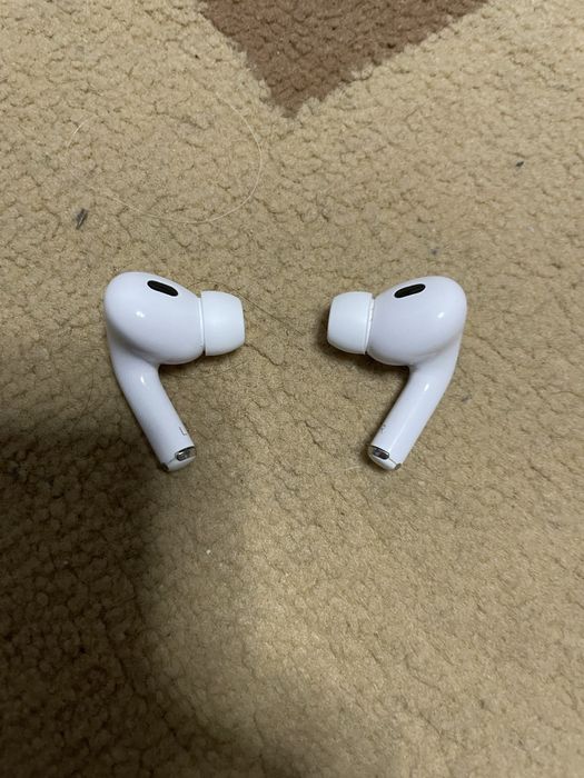 AirPods 2 Pro
