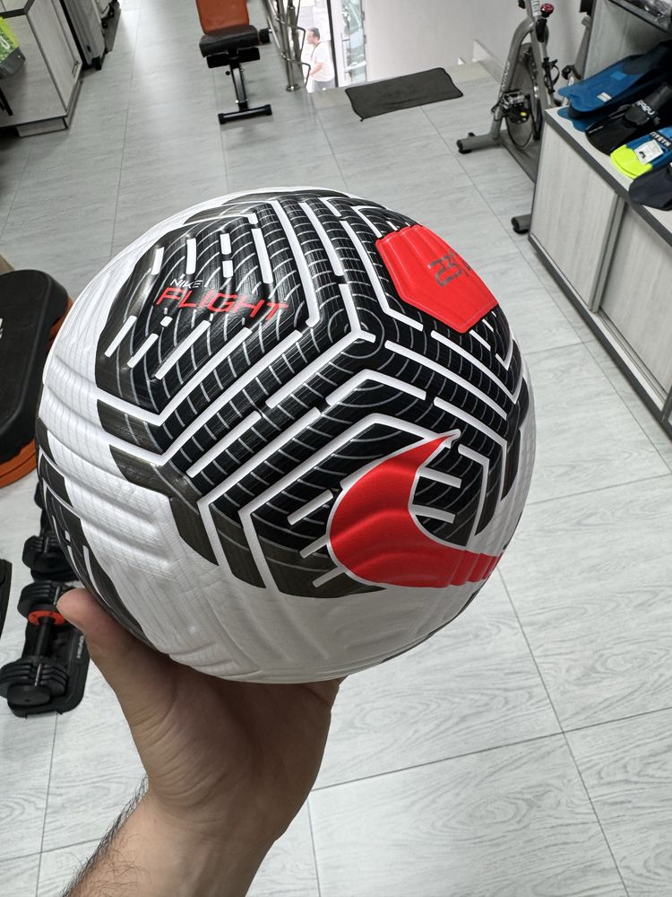 Nike Flight Pro Official 2023/2024 Футбольный мяч профессиональный