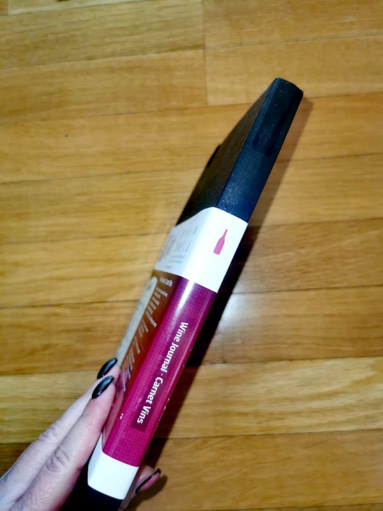 Тефтер органайзер вино бележник  Moleskine Wine Journal Carnet Vins