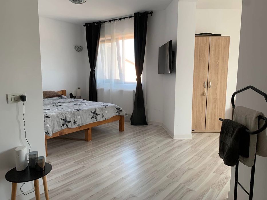 Vila cu 4 dormitoare, terasa si garaj - Lumina, Constanta