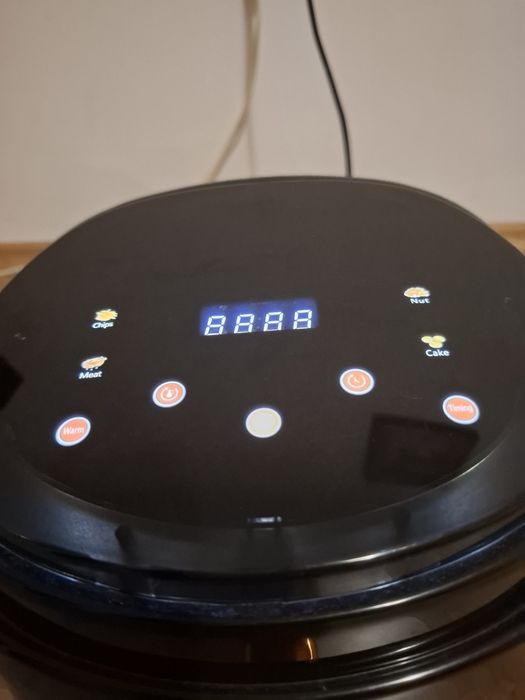 Airfryer JRH folosit foarte putin timp