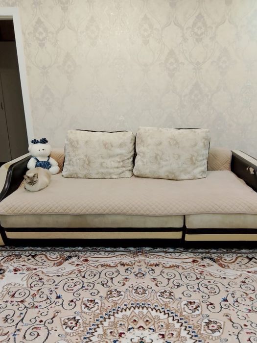 Бесплатно диван (раскладывается) в хорошем состоянии