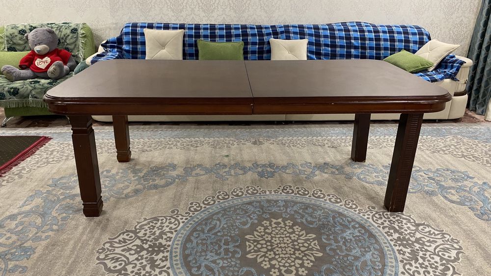 Продам гостевой стол