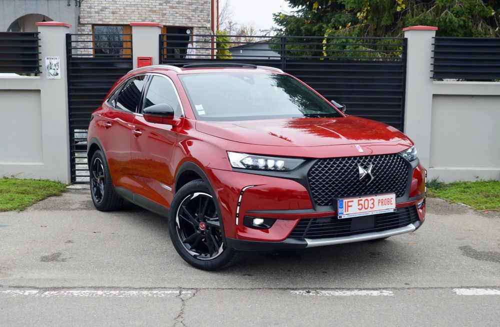 DS Automobiles DS 7 Crossback 1.6 benzina/225 cp/panoramic/performance line