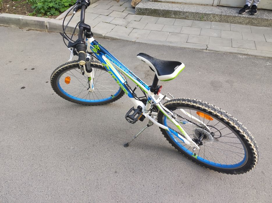 Продавам детски велосипед Cross 24
