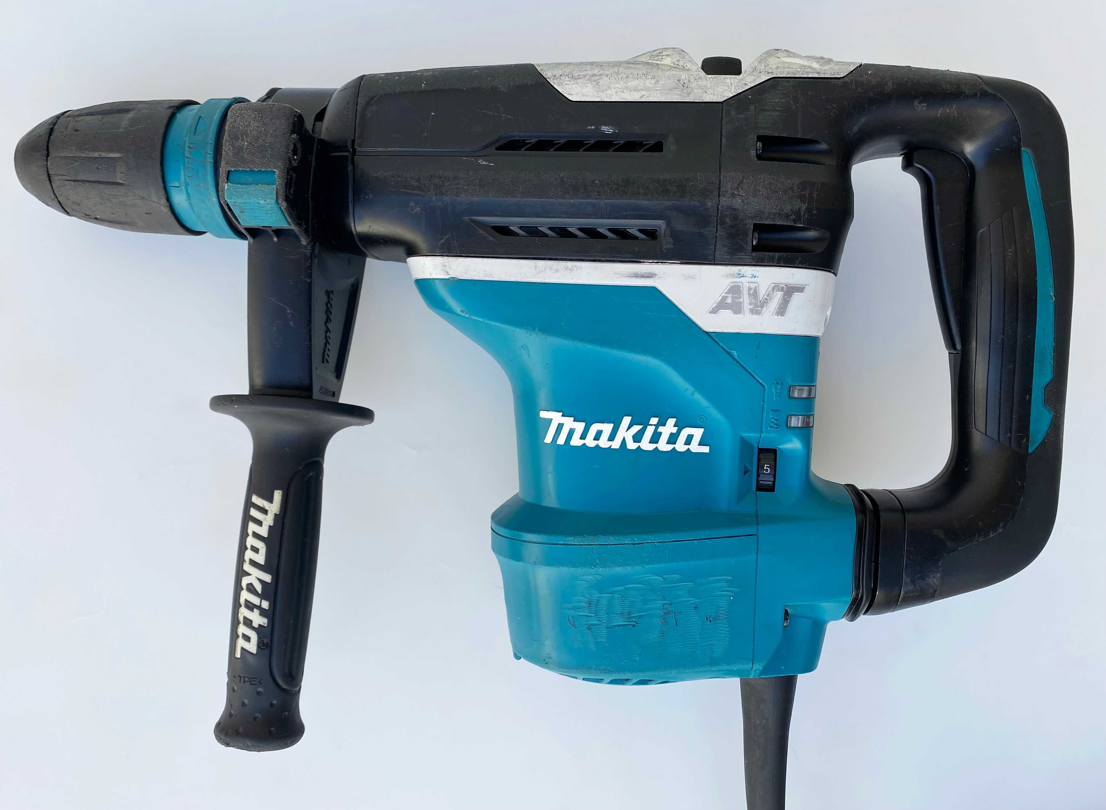 Комбиниран перфоратор Makita HR4013C 1100W 8.0J