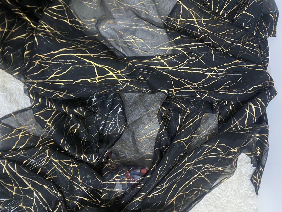 Set 2 perdele noi 130 pe 230 negru cu fir auriu