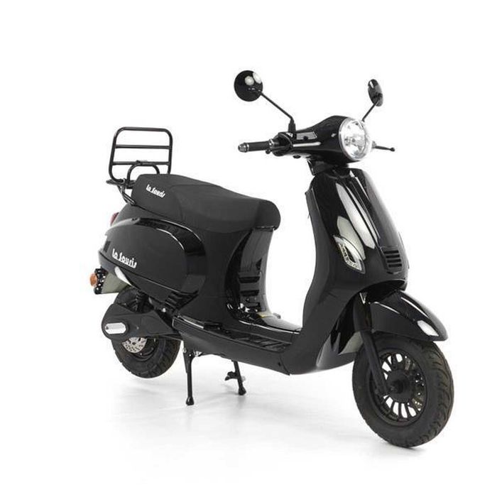 De inchiriat scuter cu si fara permis servicii de calitate garantate