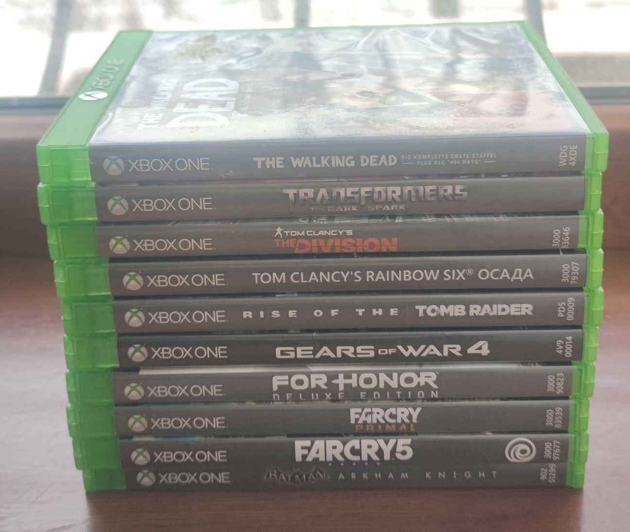 Игры Xbox One в отличном состоянии, 9 шт