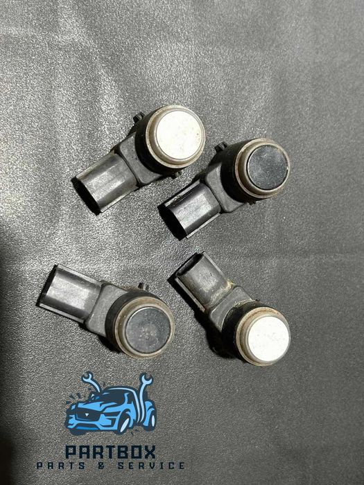 Предни парктоници за Astra J 2012