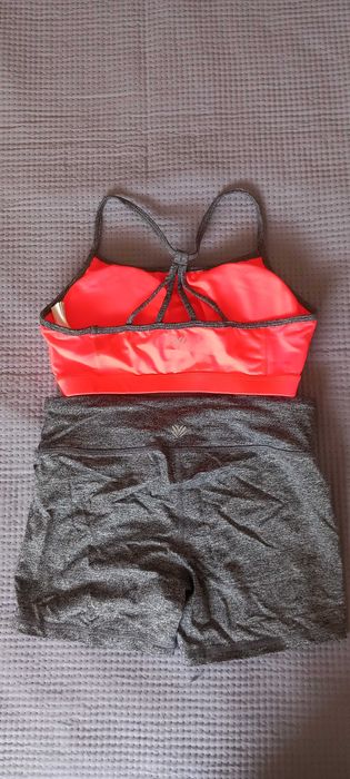 Дамски спортен комплект Forever 21