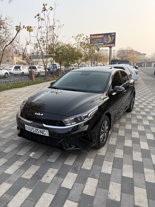 Kia cerato full 2023 yil