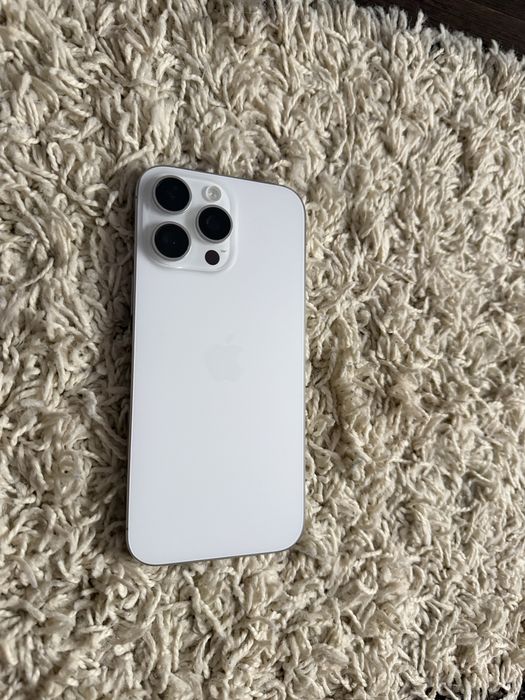 Vand/schimb iPhone 16 Pro Max 256GB white titanium factura+garantie