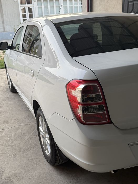 cobilt 2024 yili 19000 km yurgan holati ideal oq rang