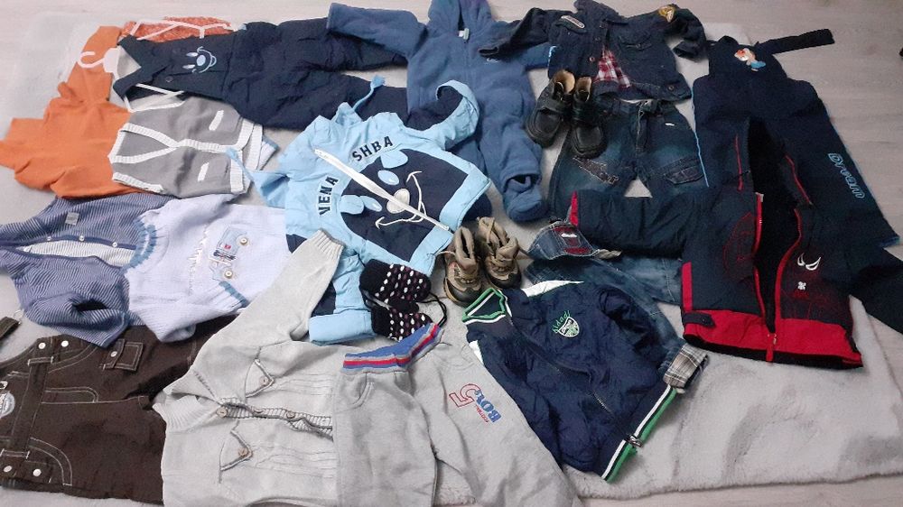 Lot hainute de baietel